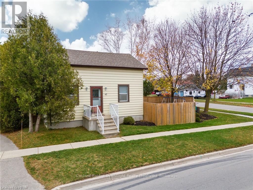 62 Main Street, Bluewater, Ontario  N0M 2T0 - Photo 40 - X11822895