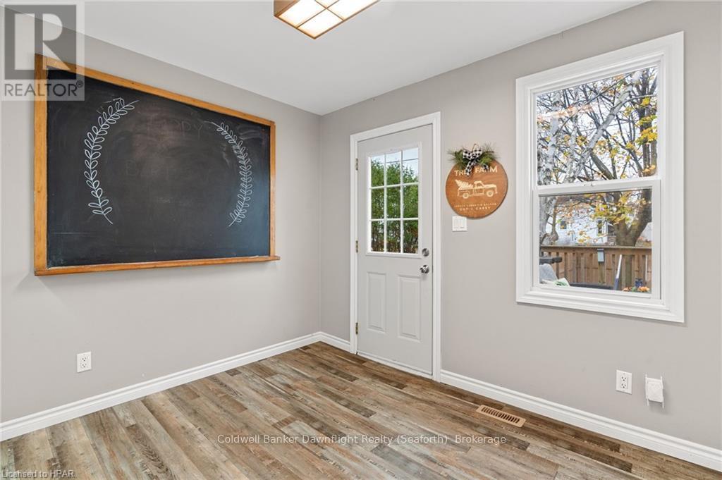 62 Main Street, Bluewater, Ontario  N0M 2T0 - Photo 8 - X11822895