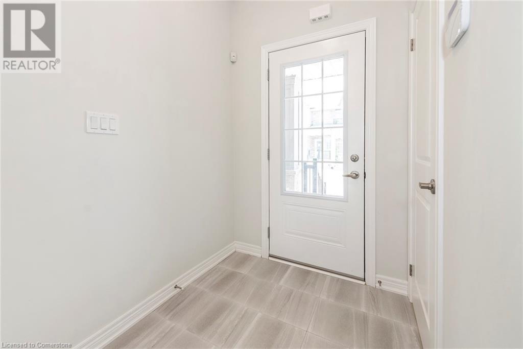 14 Linden Park Lane, Hamilton, Ontario  L9A 1Y1 - Photo 4 - 40677799