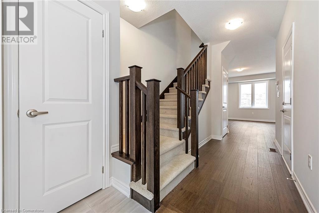 14 Linden Park Lane, Hamilton, Ontario  L9A 1Y1 - Photo 7 - 40677799