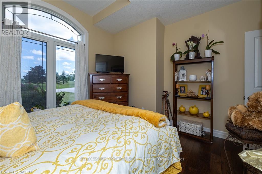 106 Neerhof Lane, Georgian Bluffs, Ontario  N4K 5N7 - Photo 22 - X10846437
