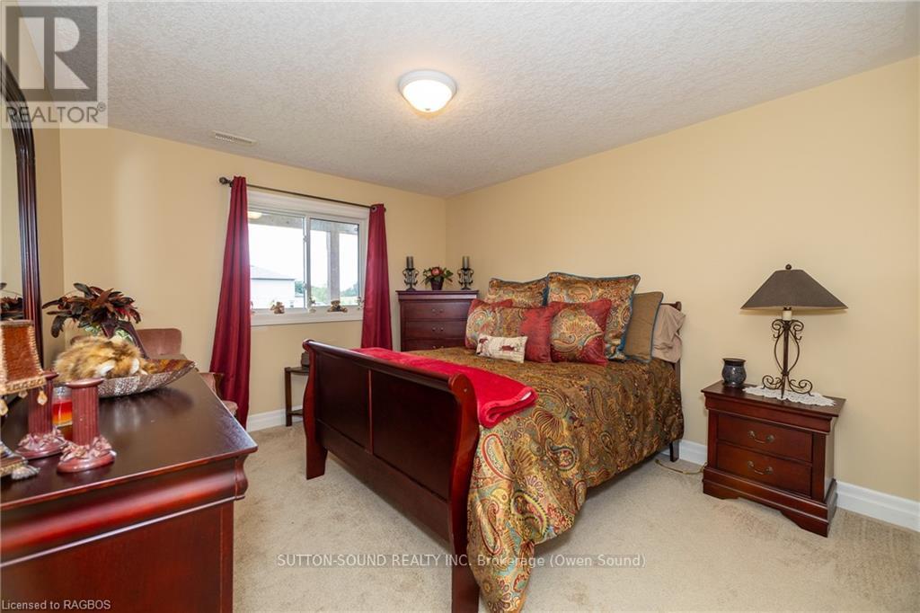 106 Neerhof Lane, Georgian Bluffs, Ontario  N4K 5N7 - Photo 29 - X10846437