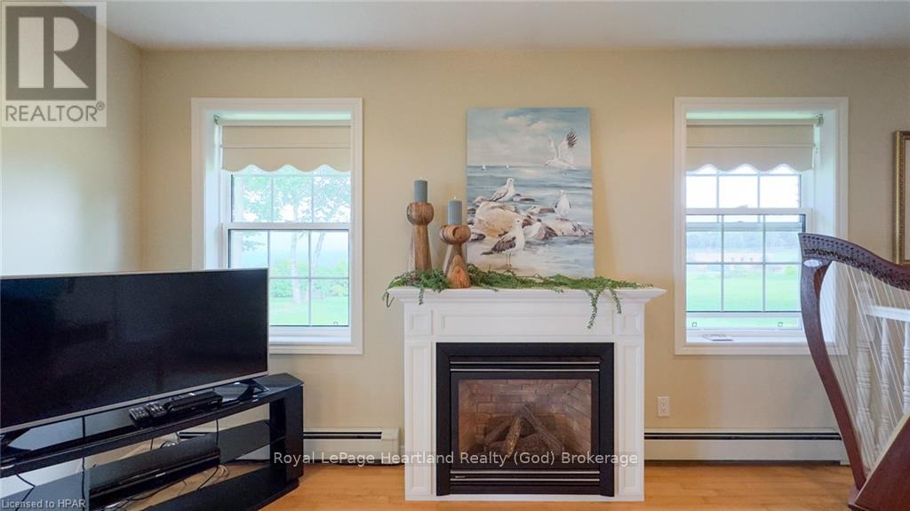 301 Bethune Crescent, Goderich, Ontario  N7A 4M6 - Photo 10 - X10780341