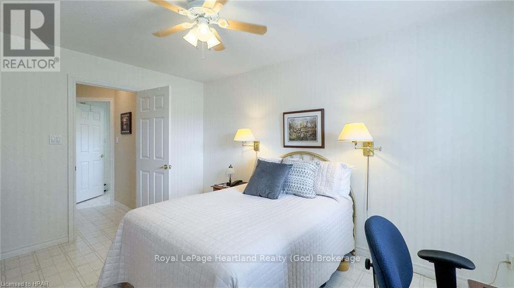 301 Bethune Crescent, Goderich, Ontario  N7A 4M6 - Photo 17 - X10780341