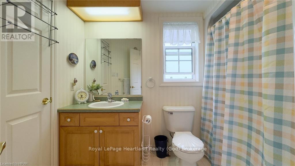 301 Bethune Crescent, Goderich, Ontario  N7A 4M6 - Photo 18 - X10780341