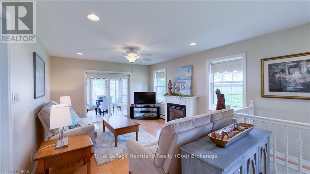 301 Bethune Crescent, Goderich, Ontario  N7A 4M6 - Photo 8 - X10780341