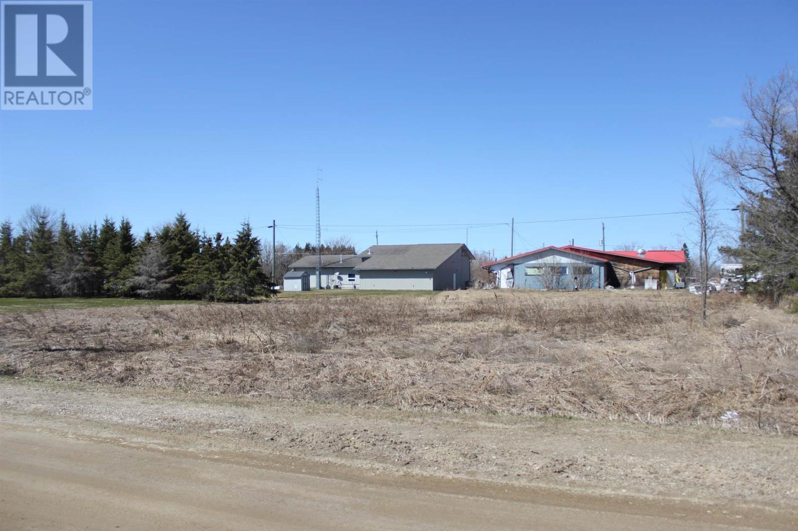 709 Alice St, Rainy River, Ontario  P0W 1L0 - Photo 4 - TB230027