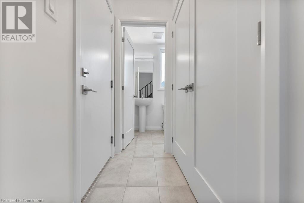 199 Alessio Drive, Hamilton, Ontario  L9B 0K4 - Photo 8 - 40686668