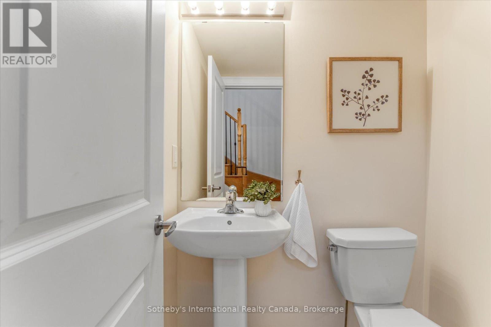 141 Allegra Drive, Wasaga Beach, Ontario  L9Z 0H6 - Photo 11 - S11902352