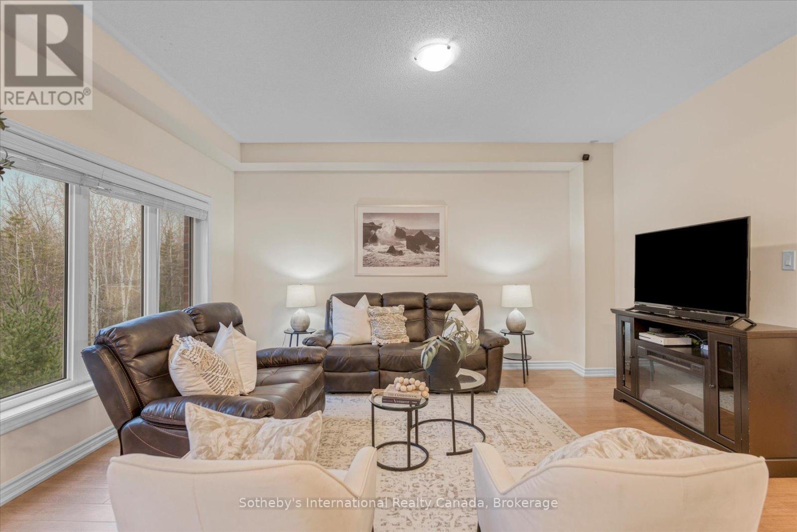 141 Allegra Drive, Wasaga Beach, Ontario  L9Z 0H6 - Photo 6 - S11902352