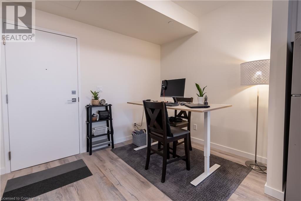 690 King Street Unit# 310Kitchener, Ontario  N2G 0B9 - Photo 4 - 40686237