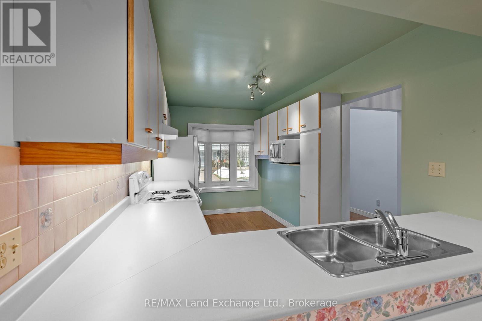 44 - 954 Arlington Street, Saugeen Shores, Ontario  N0H 2C4 - Photo 12 - X11902344