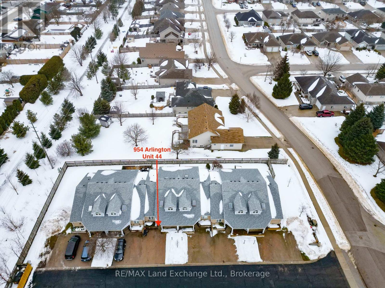 44 - 954 Arlington Street, Saugeen Shores, Ontario  N0H 2C4 - Photo 2 - X11902344