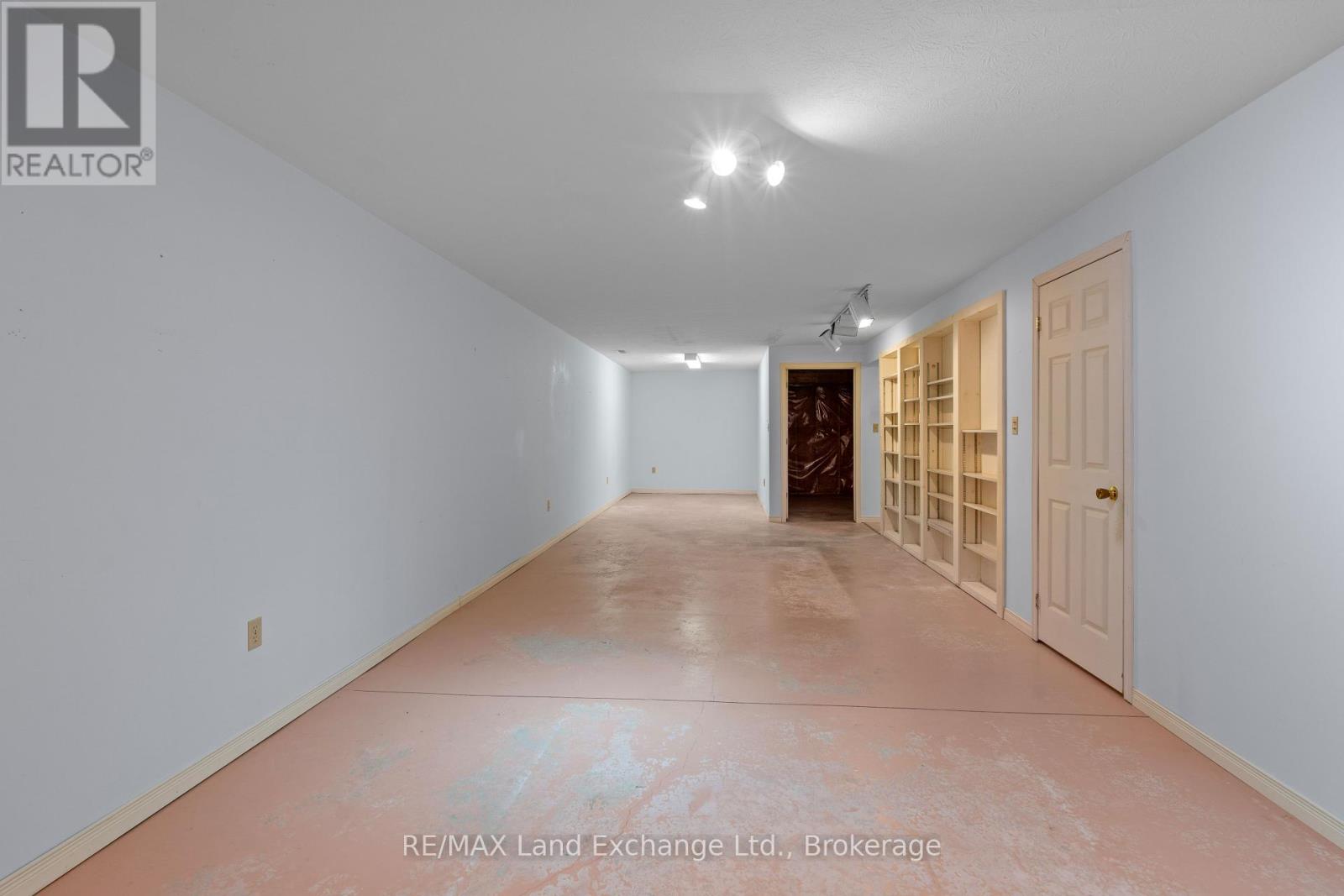 44 - 954 Arlington Street, Saugeen Shores, Ontario  N0H 2C4 - Photo 27 - X11902344