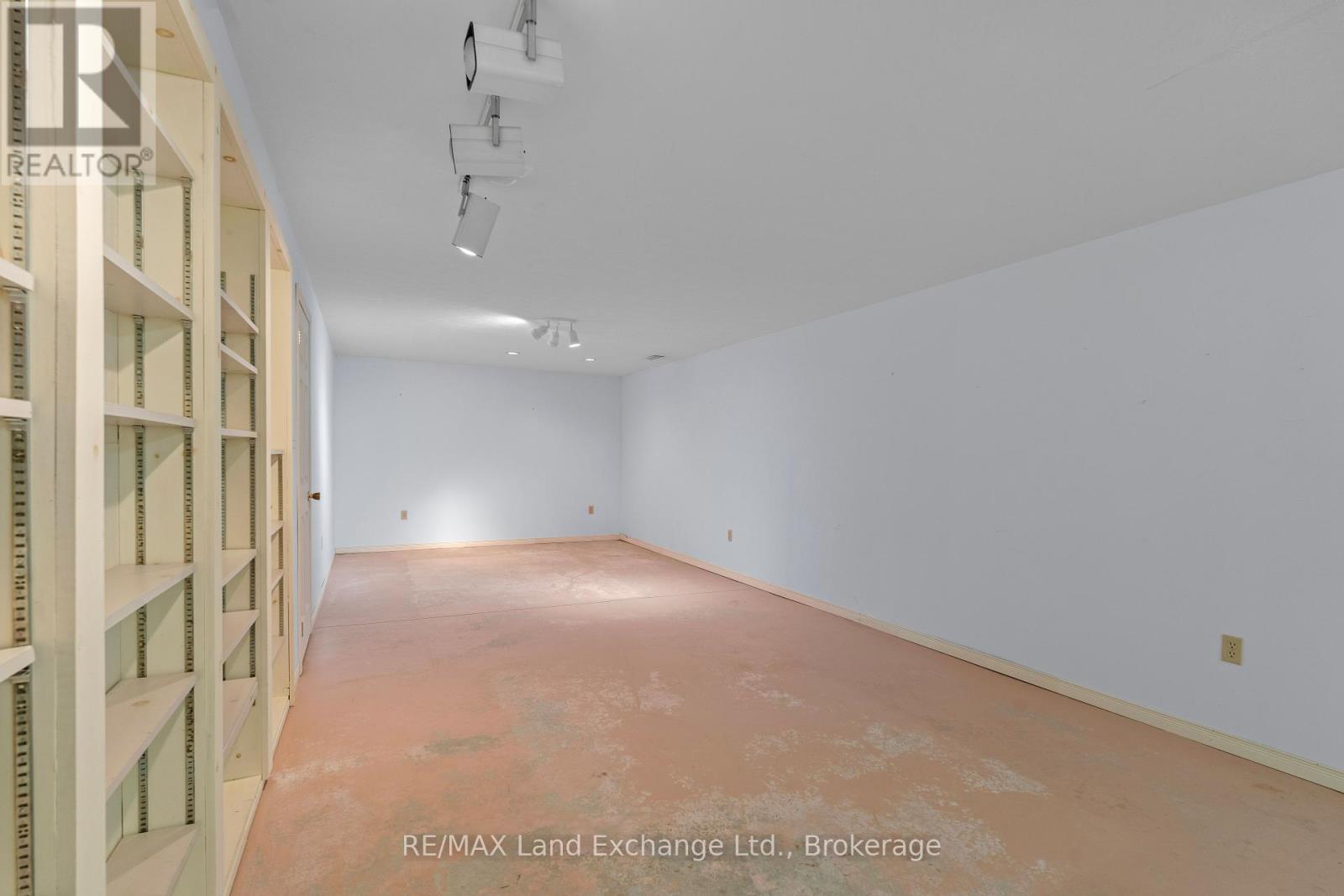 44 - 954 Arlington Street, Saugeen Shores, Ontario  N0H 2C4 - Photo 29 - X11902344