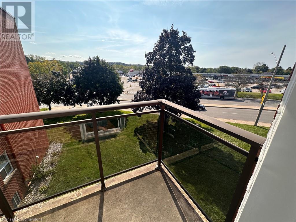 2 Grant Boulevard Unit# 15Dundas, Ontario  L9H 4N9 - Photo 6 - 40686681