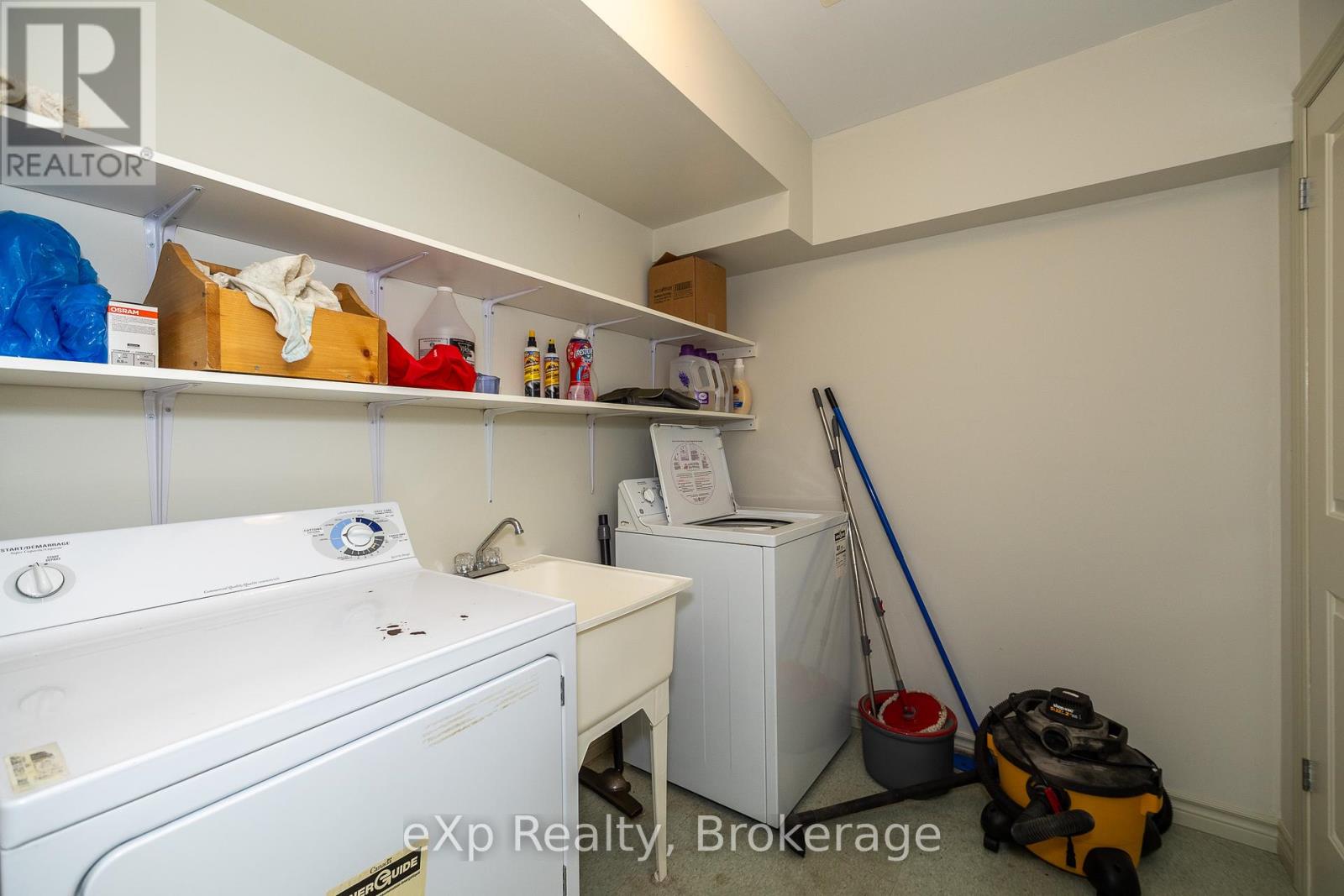 527 Berford Street, South Bruce Peninsula, Ontario  N0H 2T0 - Photo 19 - X11887836