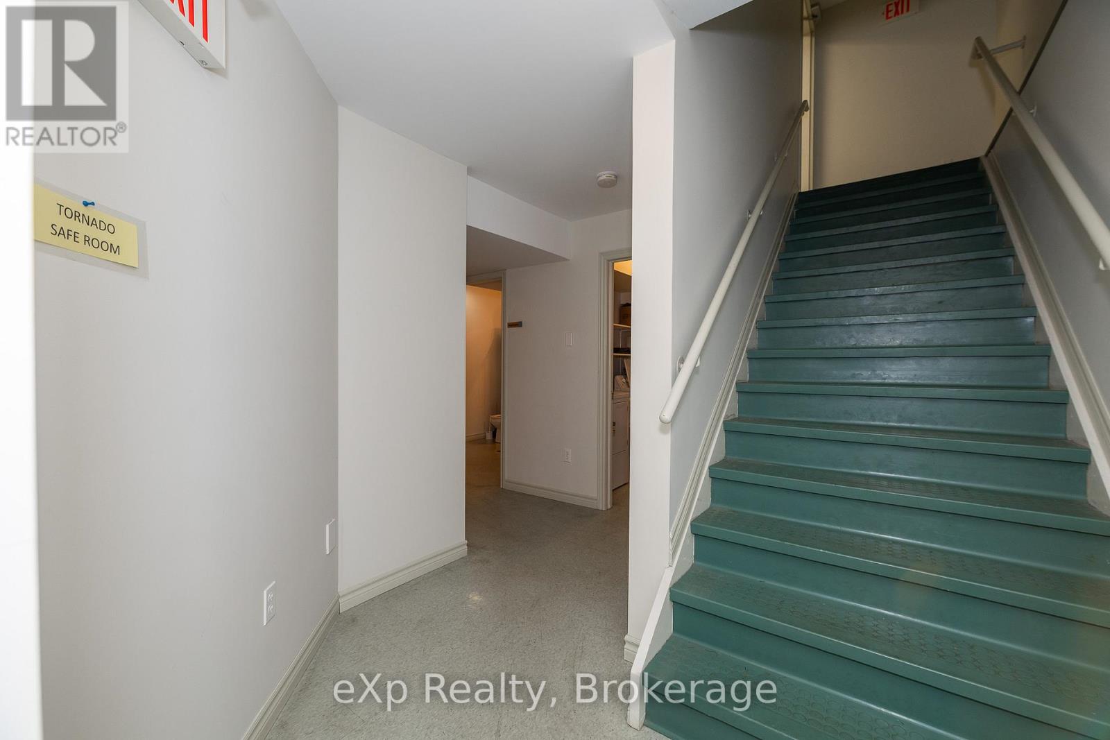 527 Berford Street, South Bruce Peninsula, Ontario  N0H 2T0 - Photo 22 - X11887836