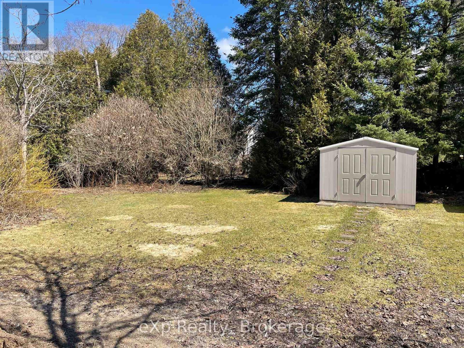 527 Berford Street, South Bruce Peninsula, Ontario  N0H 2T0 - Photo 35 - X11887836