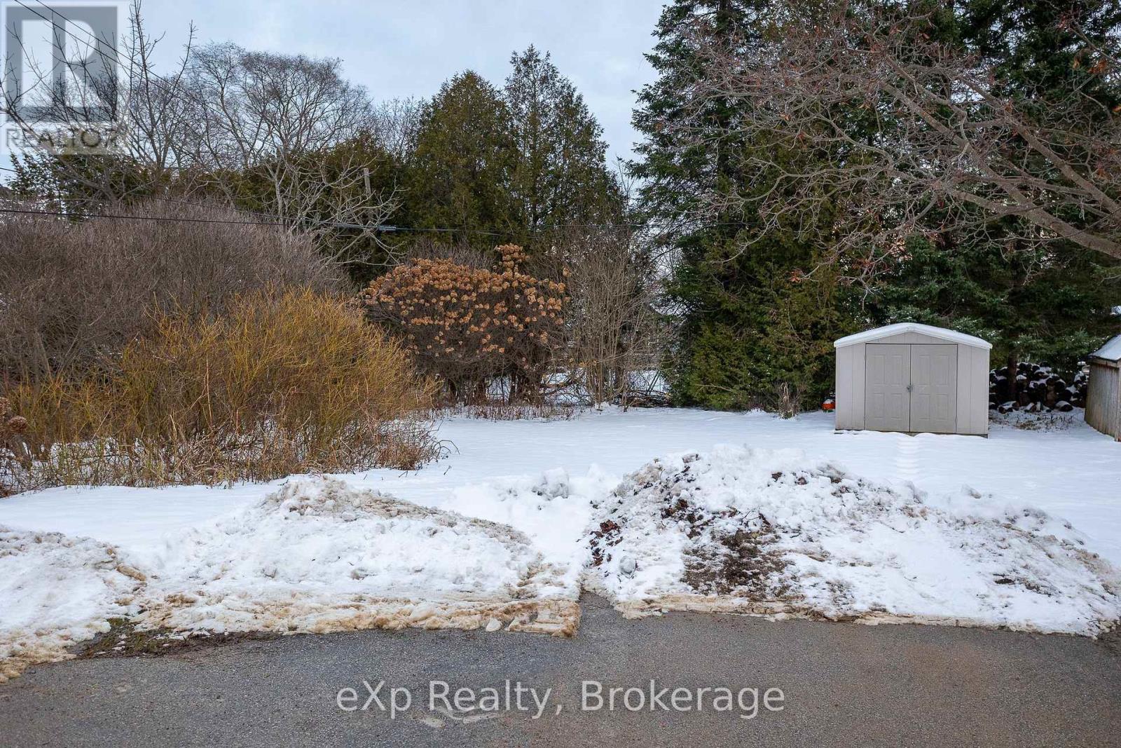 527 Berford Street, South Bruce Peninsula, Ontario  N0H 2T0 - Photo 40 - X11887836