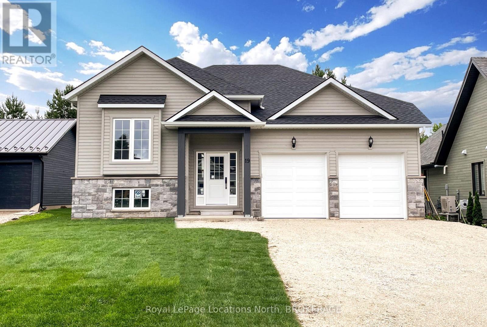 19 Gordon Crescent, Meaford, Ontario  N4L 1C7 - Photo 1 - X10437057