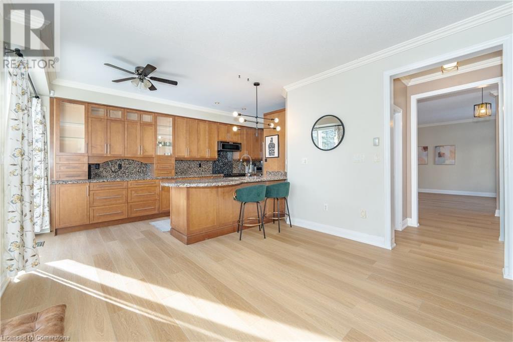 2295 Rochester CircleOakville, Ontario  L6M 5C9 - Photo 11 - 40686674