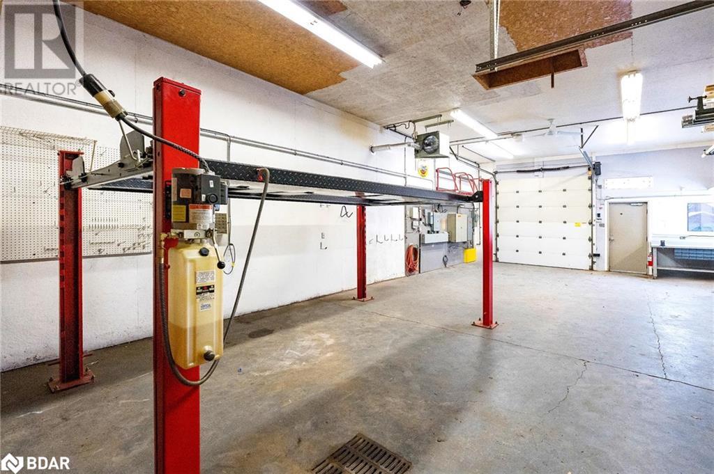 10 Noraline Avenue, Midhurst, Ontario  L0L 1X1 - Photo 7 - 40686525