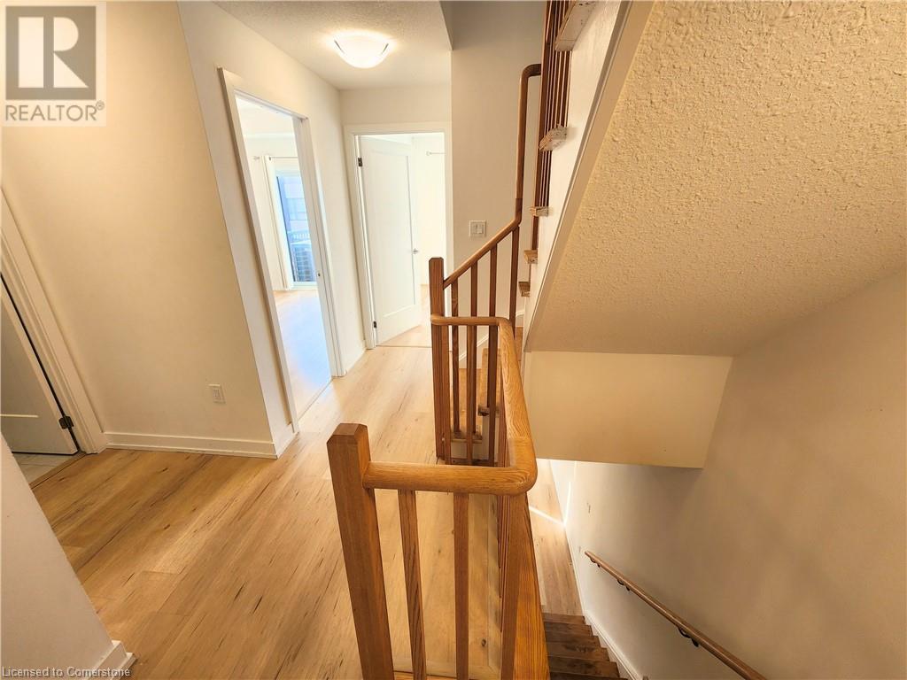 20 Palace Street Unit# F14, Kitchener, Ontario  N2E 0J3 - Photo 14 - 40685506