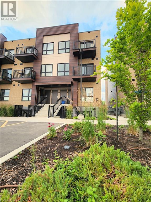 20 PALACE Street Unit# F14, Kitchener, Ontario