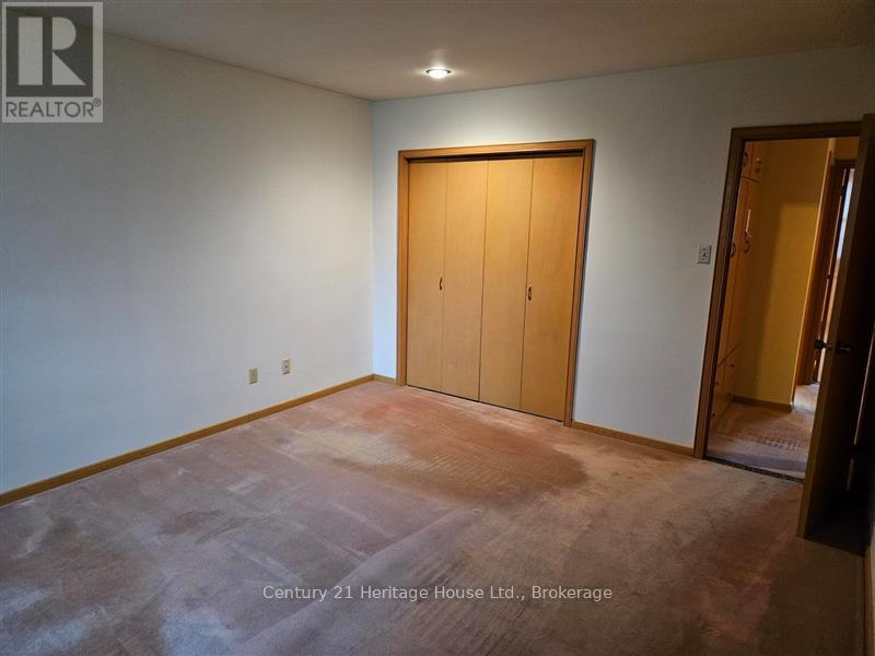 241 Hemlock Street, Waterloo, Ontario  N2L 3R4 - Photo 10 - X11902444