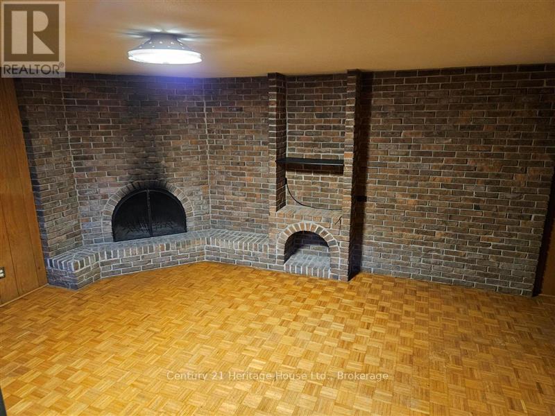 241 Hemlock Street, Waterloo, Ontario  N2L 3R4 - Photo 13 - X11902444