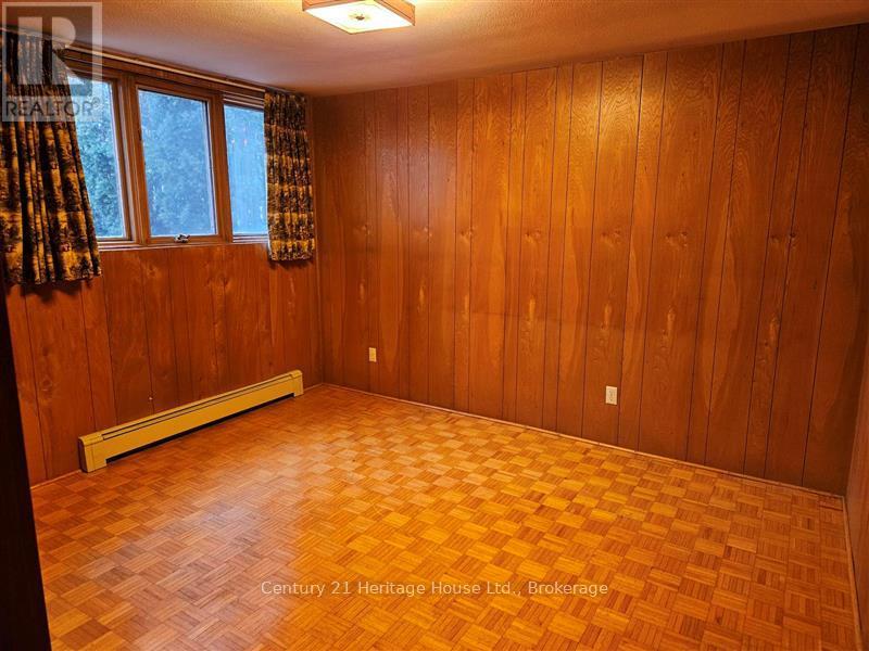 241 Hemlock Street, Waterloo, Ontario  N2L 3R4 - Photo 19 - X11902444