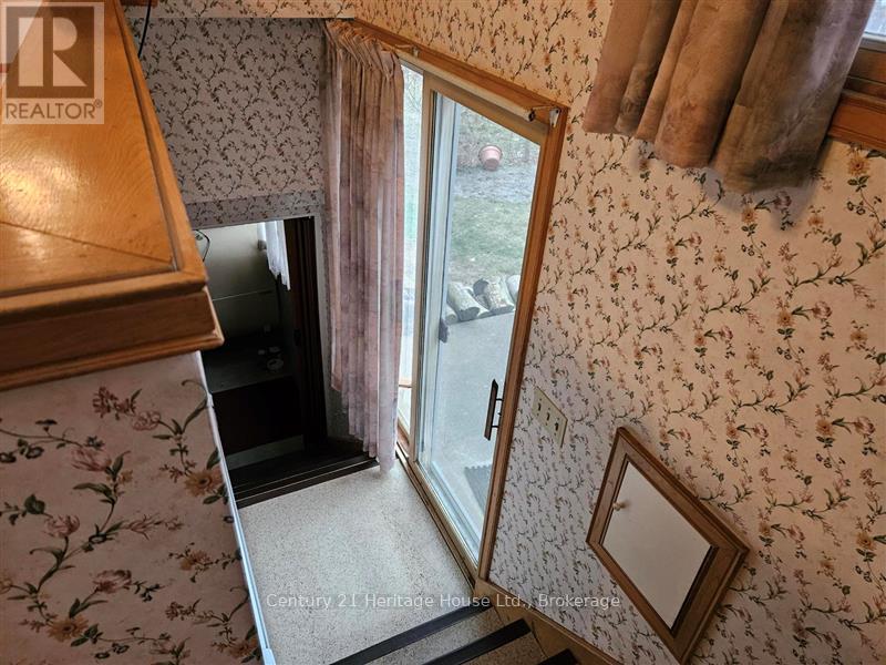 241 Hemlock Street, Waterloo, Ontario  N2L 3R4 - Photo 20 - X11902444