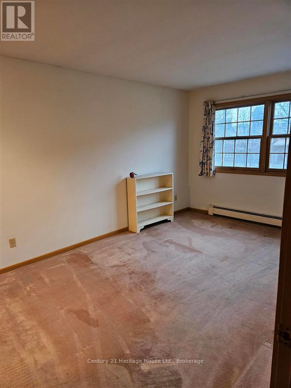 241 Hemlock Street, Waterloo, Ontario  N2L 3R4 - Photo 22 - X11902444