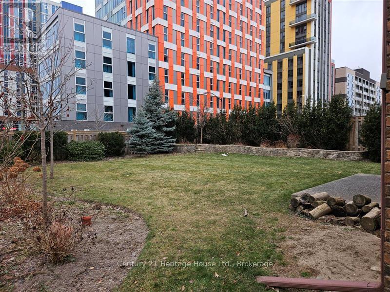 241 Hemlock Street, Waterloo, Ontario  N2L 3R4 - Photo 26 - X11902444