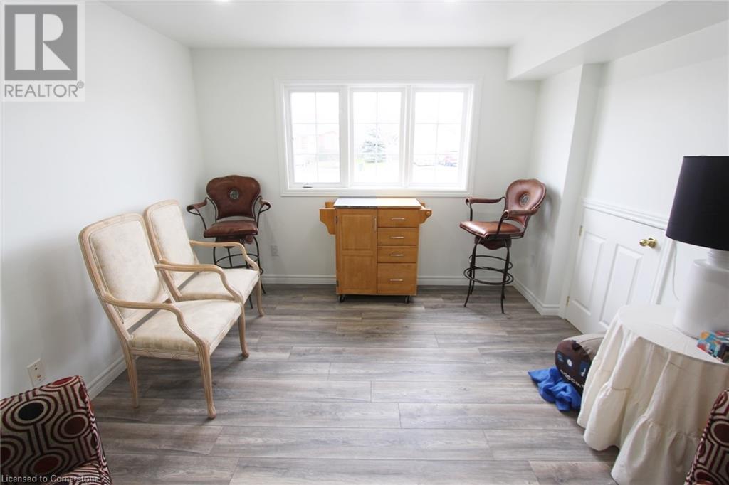 155 Hanmer Street E Unit# B, Barrie, Ontario  L4M 6W2 - Photo 6 - 40686714