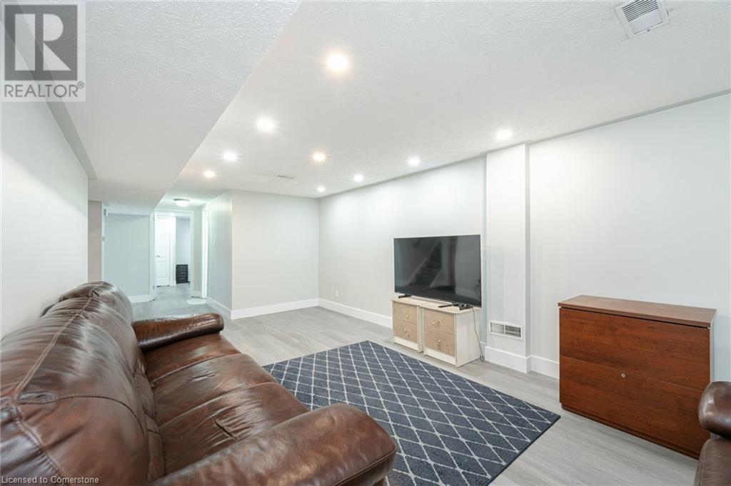 55 Morning Dew Drive, Brantford, Ontario  N3R 3P1 - Photo 33 - 40686449