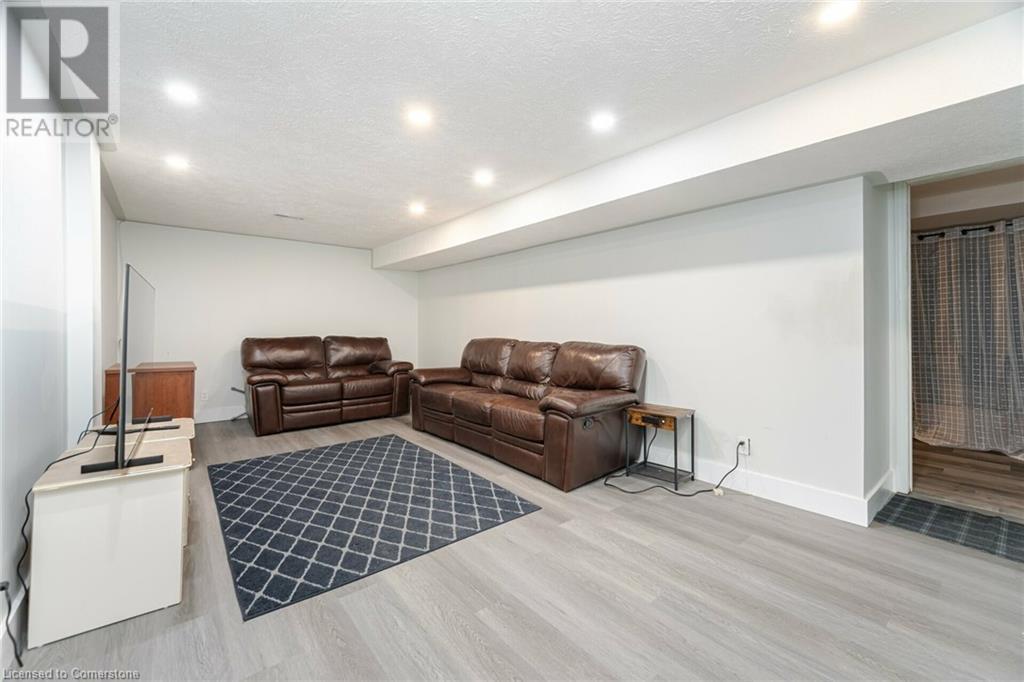 55 Morning Dew Drive, Brantford, Ontario  N3R 3P1 - Photo 23 - 40686449