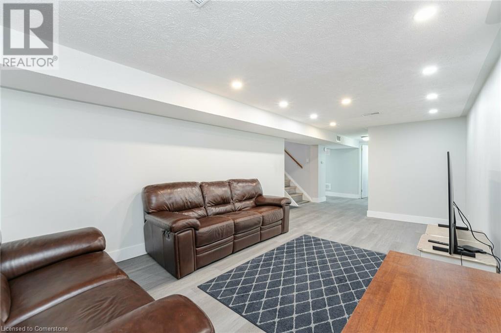 55 Morning Dew Drive, Brantford, Ontario  N3R 3P1 - Photo 24 - 40686449