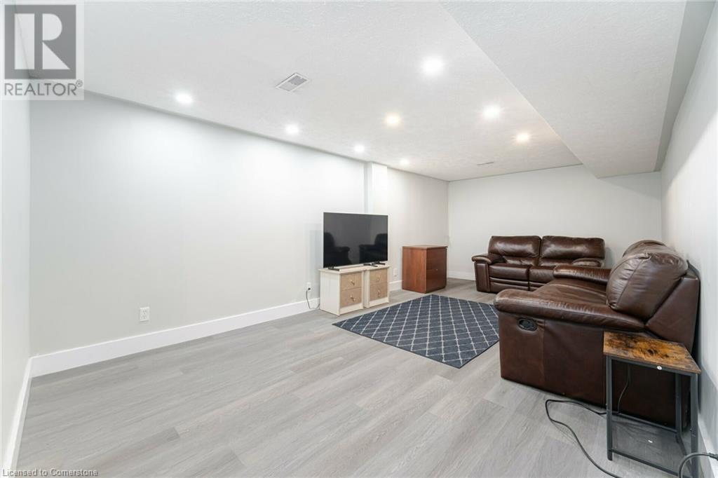 55 Morning Dew Drive, Brantford, Ontario  N3R 3P1 - Photo 22 - 40686449