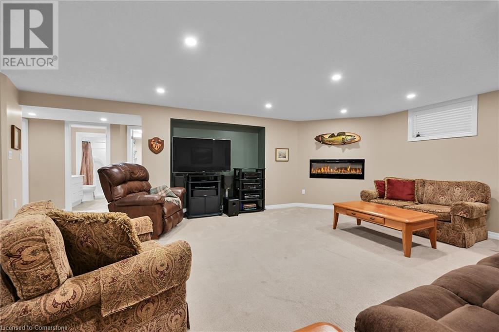 247 Munnoch Boulevard Unit# 6, Woodstock, Ontario  N4T 0K2 - Photo 35 - 40656461