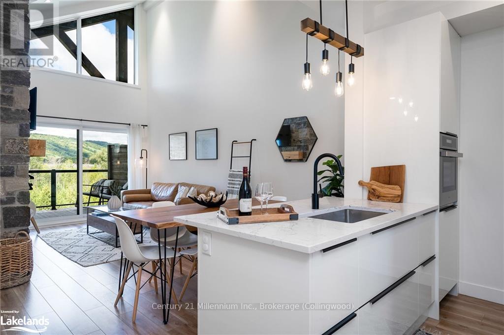 406 - 16 BECKWITH LANE, Blue Mountains, Ontario