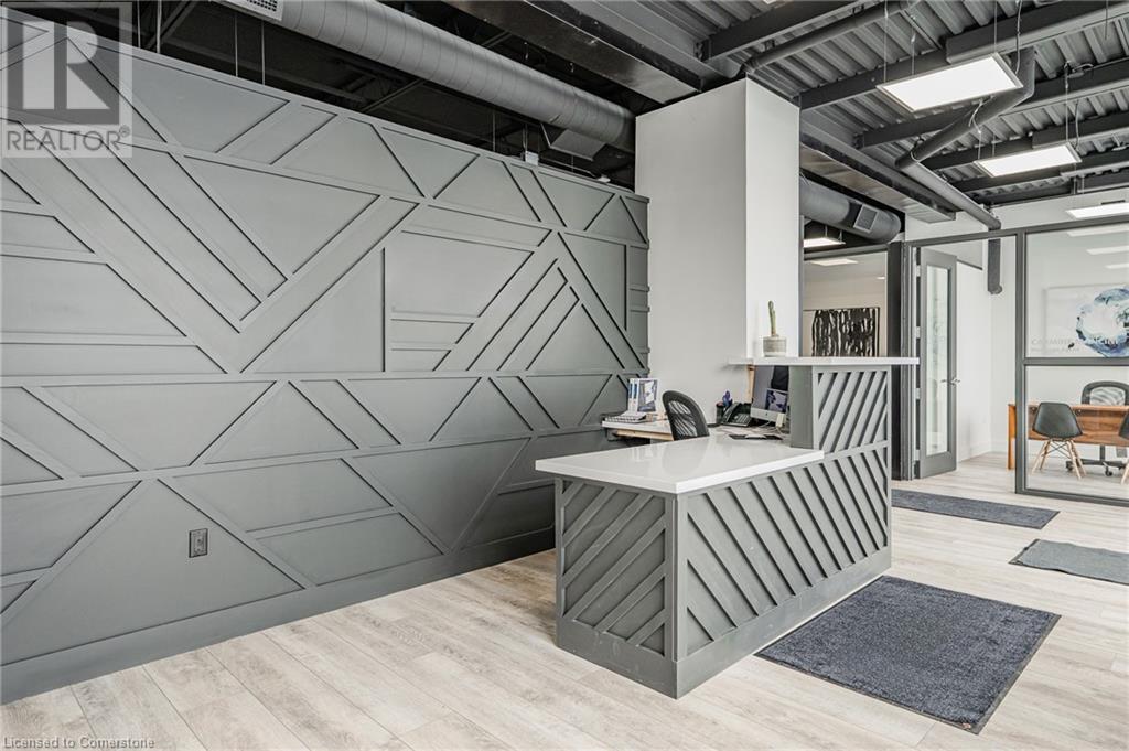 4 Livingston Avenue, Grimsby, Ontario  L3M 1K5 - Photo 3 - 40686213