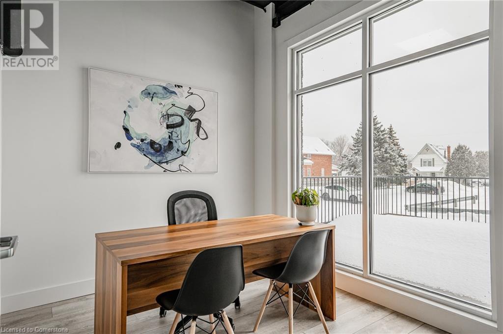 4 Livingston Avenue, Grimsby, Ontario  L3M 1K5 - Photo 8 - 40686213