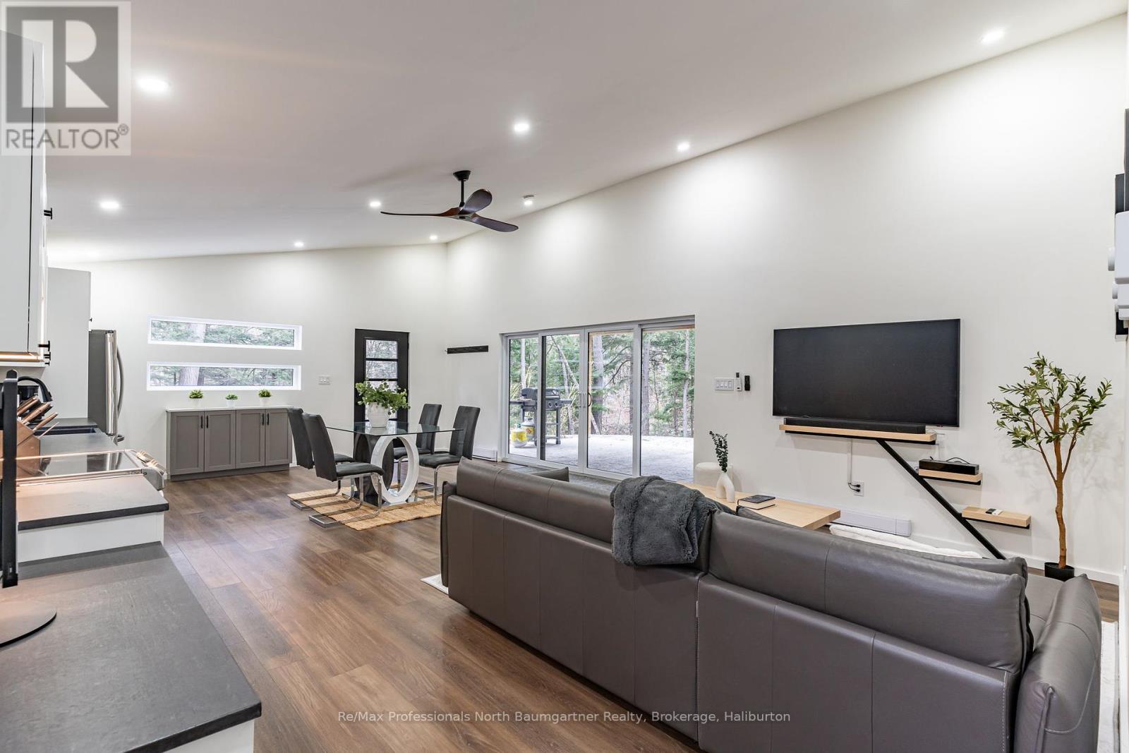 1323 Basshaunt Lake Rd, Dysart Et Al, Ontario  K0M 1M0 - Photo 15 - X11823234