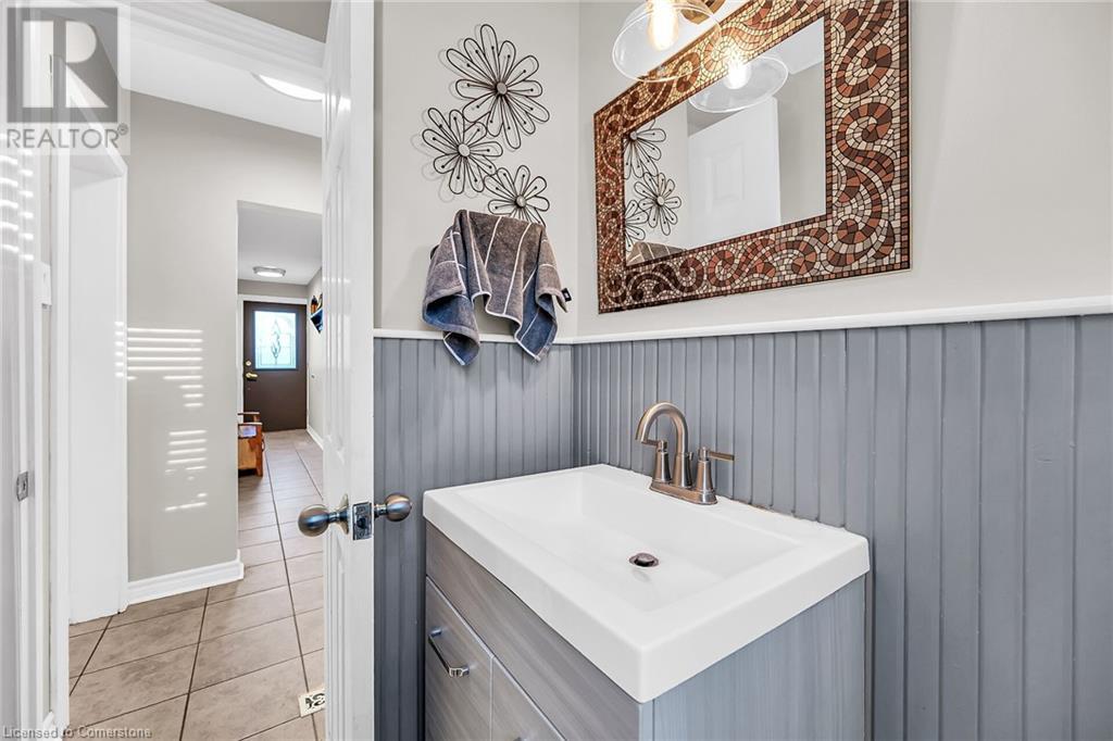 2398 Maryvale Court, Burlington, Ontario  L7P 2P2 - Photo 25 - 40685328