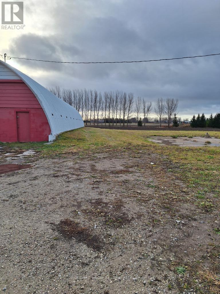 5929 Highway 26, Clearview, Ontario  L0M 1S0 - Photo 2 - S11822821