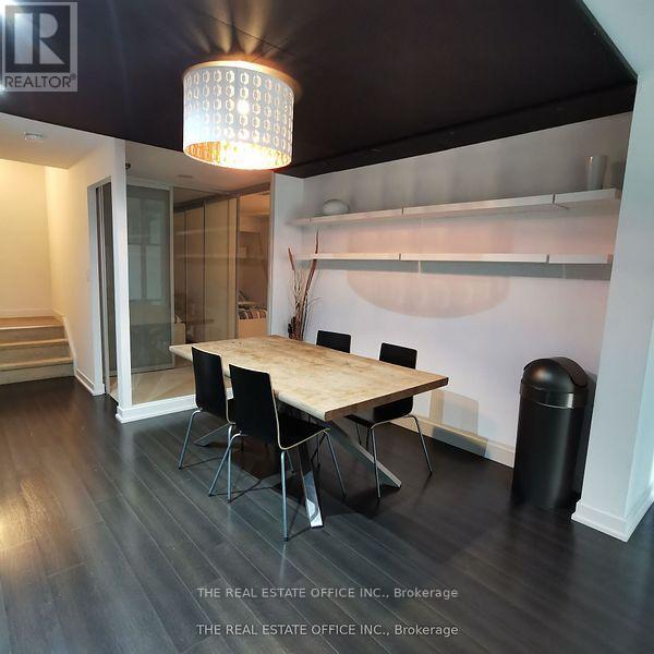 112 Fort York Boulevard, Toronto, Ontario  M5V 4A7 - Photo 6 - C11902548