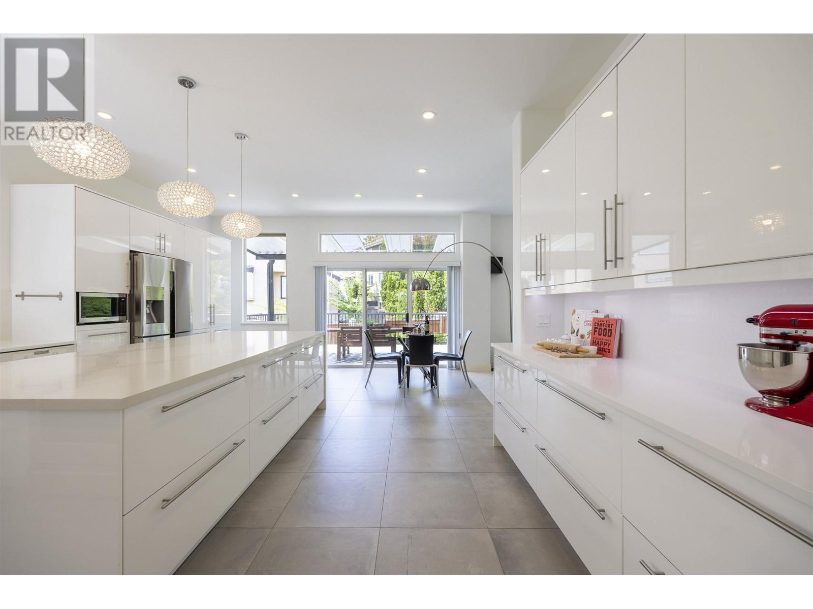 24 Balsam Place, Port Moody, British Columbia  V3H 5A6 - Photo 16 - R2926918