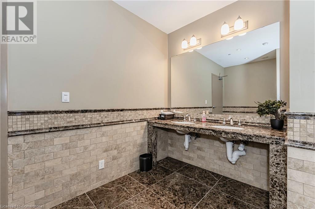 223 Erb Street W Unit# 504, Waterloo, Ontario  N2L 0B3 - Photo 34 - 40686751